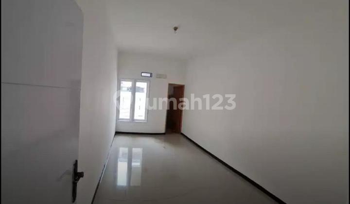 RUMAH BAGUS MINIMALIS LINGKUNGAN NYAMAN SIAP HUNI DI BUAH BATU BANDUNG