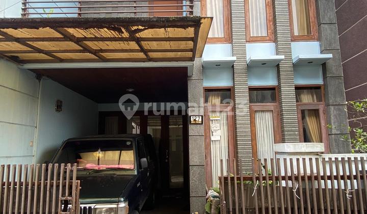 RUMAH MINIMALIS MODERN 2 LANTAI NYAMAN SIAP HUNI DI MELONG CIMAHI SELATAN