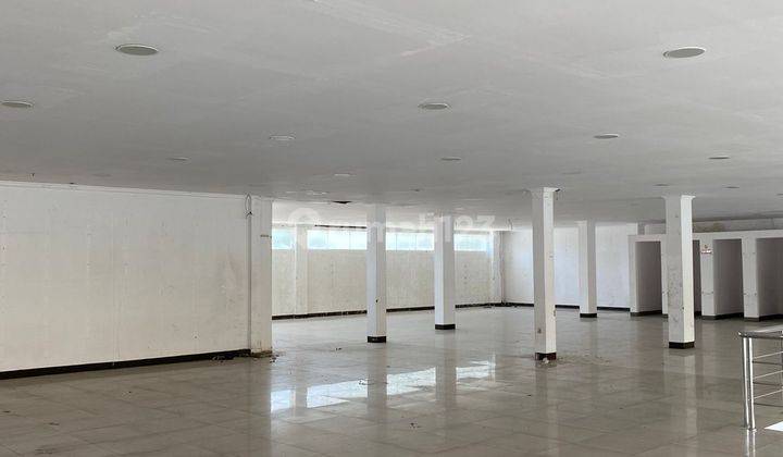 GEDUNG 3 LANTAI STRATEGIS PUSAT KOTA SIAP PAKAI DI MAINROAD MERDEKA BANDUNG 1