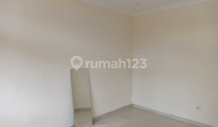 RUMAH CANTIK 2 LANTAI SEMI FURNISHED SIAP HUNI DI SAYAP BURANGRANG BANDUNG 2