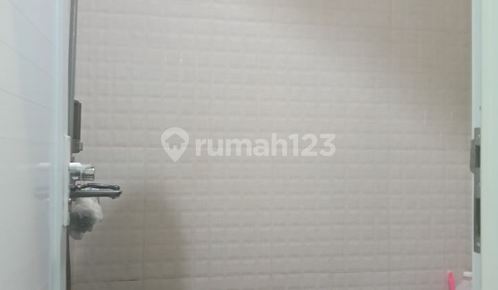 NICE COMFORTABLE SEMI-FURNISHED HOUSE READY TO OCCUPY IN ANDIR BANDUNG 2