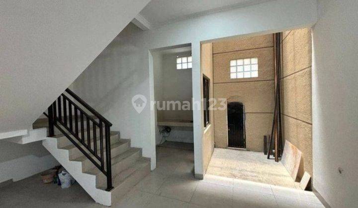 RUKO STRATEGIS 2 LANTAI TENGAH KOTA SIAP PAKAI DI BKR BANDUNG