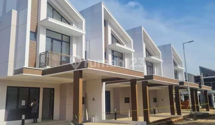 RUMAH KEREN 2 LANTAI FULL FURNISHED NYAMAN TERAWAT SIAP HUNI DI PODOMORO PARK CLUSTER FASHAGRIYA BANDUNG