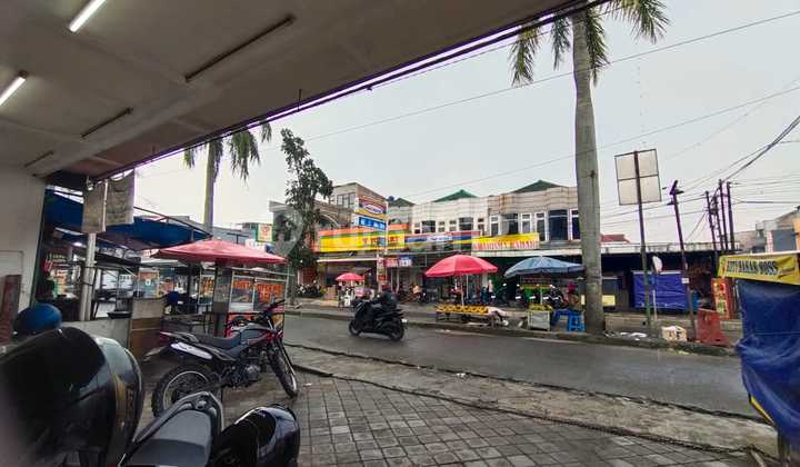 Ruko Hook 4 Lantai Lokasi Ramai Strategis Siap Pakai di Margaasih Nanjung Bandung