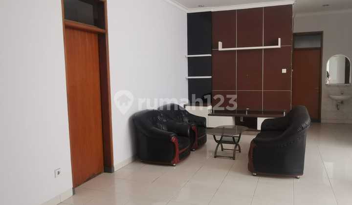 RUMAH MINIMALIS MODERN NYAMAN STRATEGIS SIAP HUNI DI SINGGASANA PRADANA BANDUNG 1
