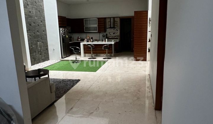 A Modern Minimalist 2-Story Luxury House Fully Furnished Ready to Occupy in Batununggal, Bandung 2