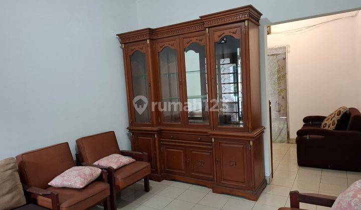 Rumah Kokoh Nyaman Terawat 2 Lantai Semi Furnished Siap Huni Di Gegerkalong Bandung 2