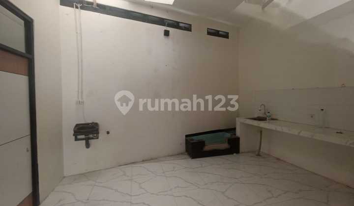 RUMAH ASRI NYAMAN TERAWAT STRATEGIS DI BIMA PASIRKALIKI BANDUNG RUMAH ASRI NYAMAN TERAWAT STRATEGIS DI BIMA PASIRKALIKI BANDUNG