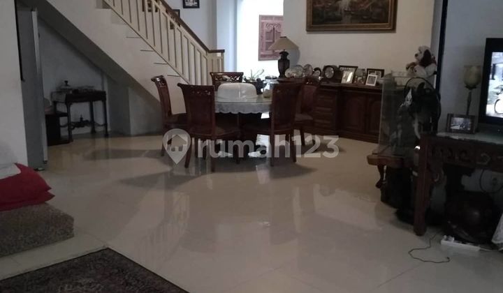 RUMAH KOKOH NYAMAN TERAWAT 2 LANTAI SIAP HUNI DI SAYAP BUAH BATU BANDUNG