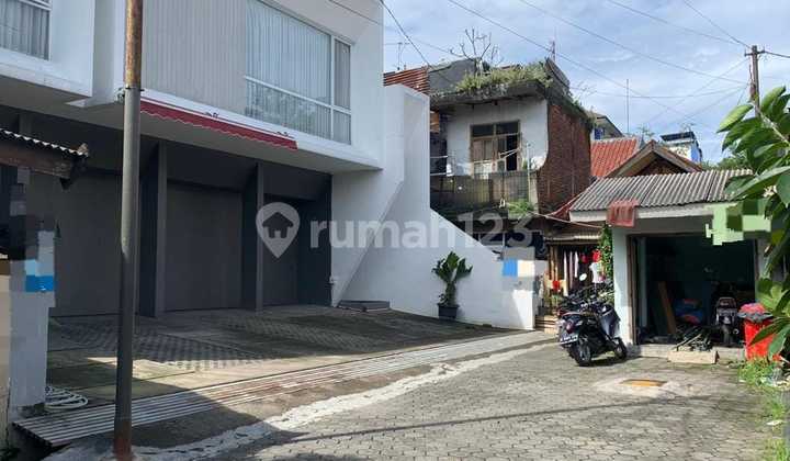 RUMAH BAGUS MINIMALIS MODERN 2 LANTAI SIAP HUNI DI CIJAGRA BUAH BATU BANDUNG