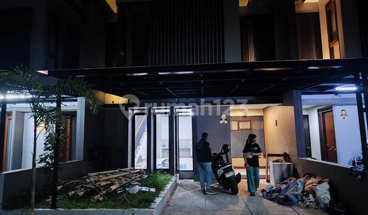 RUMAH BAGUS 2 LANTAI LINGKUNGAN NYAMAN SIAP HUNI DI KIWARI RESIDENCE MARGASARI BUAH BATU BANDUNG