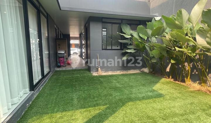 RUMAH KEREN MINIMALIS MODERN 2 LANTAI SIAP HUNI DI TATAR NAYAPATI KOTA BARU PARAHYANGAN KBP BANDUNG
