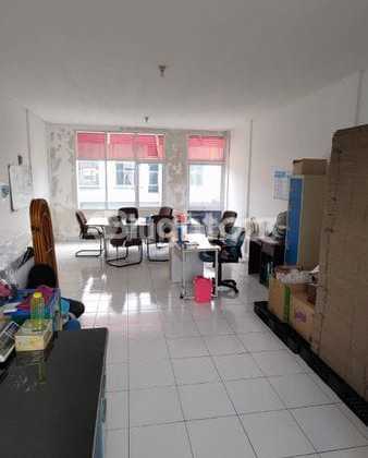 RUKO STRATEGIS LOKASI RAMAI SIAP PAKAI DI DARWATI BANDUNG 2