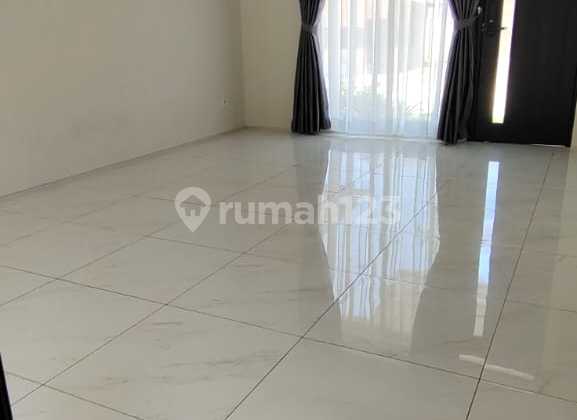 RUMAH MINIMALIS MODERN 2 LANTAI SIAP HUNI DI TATAR TARUBHAWANA KOTA BARU PARAHYANGAN KBP BANDUNG 1