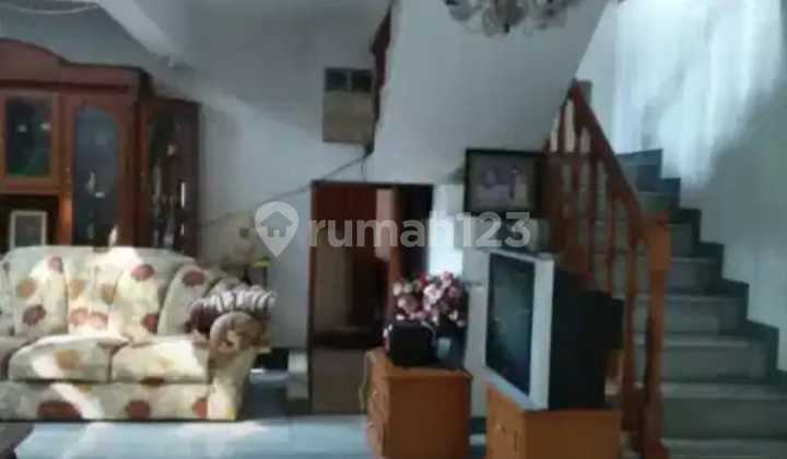 RUMAH LUAS NYAMAN 2 LANTAI FULL FURNISHED SIAP HUNI DI CIGADUNG BANDUNG 2