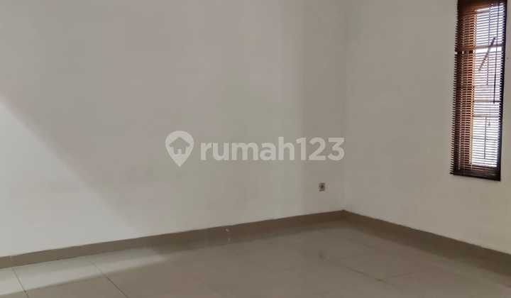 RUMAH BAGUS 2 LANTAI LINGKUNGAN NYAMAN SIAP HUNI DI TAMAN KOPO INDAH 3 TKI3 BANDUNG