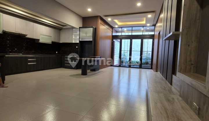 RUMAH LUAS MODERN LINGKUNGAN NYAMAN SIAP HUNI DI MEKAR WANGI BANDUNG RUMAH LUAS MODERN LINGKUNGAN NYAMAN SIAP HUNI DI MEKAR WANGI BANDUNG