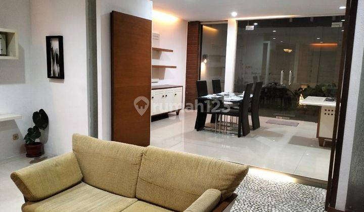 Rumah Nyaman Minimalis Siap Huni di Town House Beverly Bandung 1