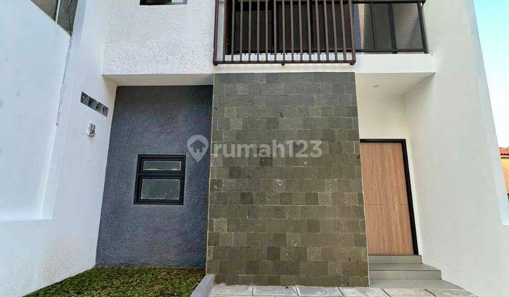 Rumah Nyaman Terawat 2 Lantai Minimalis Modern Siap Huni Di Taman Puspa Bandung 1