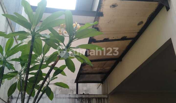 RUMAH BAGUS NYAMAN 2 LANTAI SIAP HUNI DI BUAH BATU REGENCY BANDUNG 2