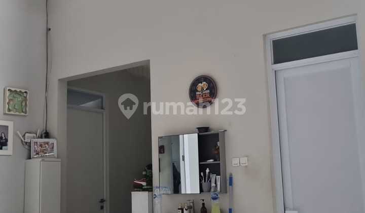 RUMAH BANGUNAN BARU MINIMALIS MODERN 1,5 LANTAI LINGKUNGAN NYAMAN SIAP HUNI DI TAMAN HOLIS INDAH 1 THI1 BANDUNG 2