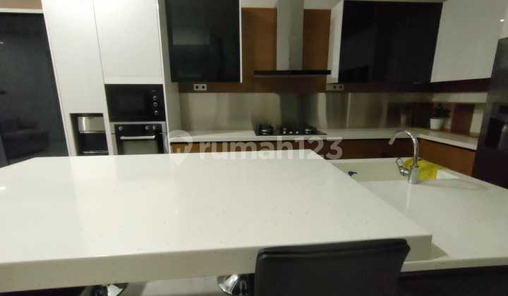 RUMAH BAGUS MINIMALIS MODERN 2 LANTAI FULL FURNISHED SIAP HUNI DI TAMAN ANGGREK BANDUNG 2