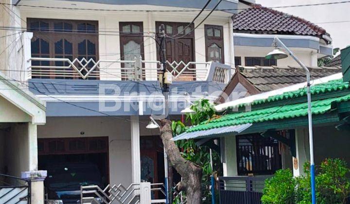 RUMAH 2 LANTAI PERUMAHAN REAL ESTATE WARU INDAH (REWWIN) SIAP HUNI, STRATEGIS, DEKAT EXIT TOL RUNGKUT BANDARA JUANDA RUNGKUT INDUSTRI 1