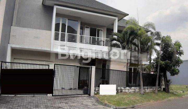 DROP PRICE!!! BUTUH CEPAT LAKU!!! RUMAH GRAHA FAMILI MODERN MINIMALIS, CLUB HOUSE, GOLF AREA, PRIME CLUSTER 1