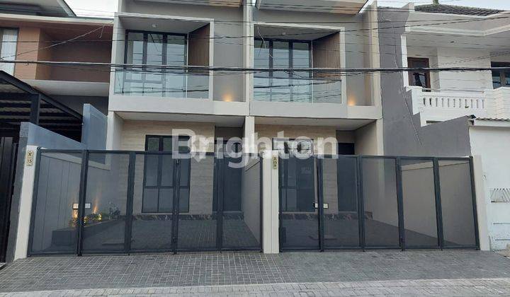 SISA 1 UNIT RUMAH BARU GRESS SUTOREJO UTARA SELANGKAH KE SUPERINDO MULYOSARI DEKAT PAKUWON CITY MALL RS MITRA KELUARGA KENJERAN ITS UNAIR KAMPUS C 1