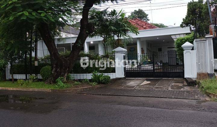 Di Pusat Kota Rumah Lama Terawat, Asri, Adem Selangkah Ke Raya Darmo Diponegoro Dr Sutomo 1