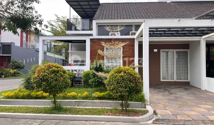 Rumah Bagus dan Nyaman Semi Furnished di Komplek Halton Place, Medan Denai 1