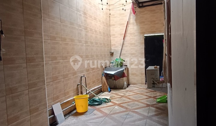 Unfurnished House Ready to Live In East Tebet Near P S P T 2