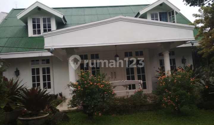 Bangunan Villa Jl. Raya Palisari Cipanas  2