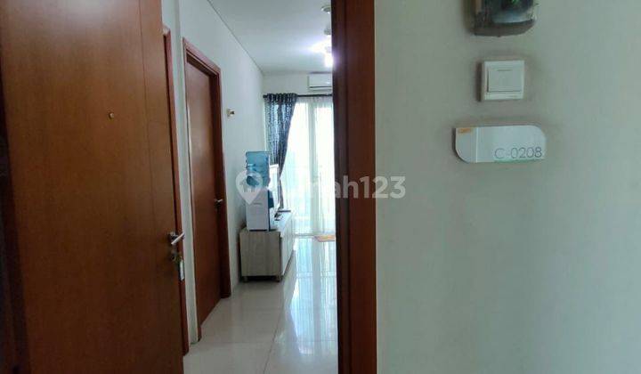 ruang tamu  brand new unit apartemen woodland