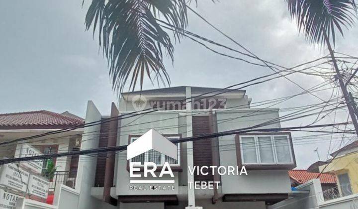 Rumah Minimalis Modern Rooftop Jalan 3 Mobil Tebet 1