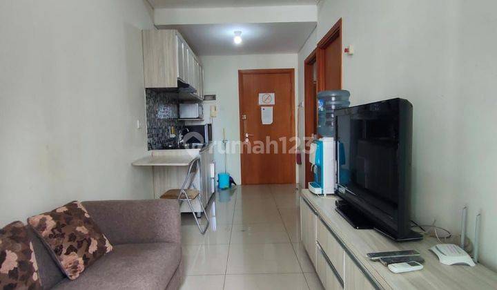 ruang keluarga  brand new unit apartemen woodland