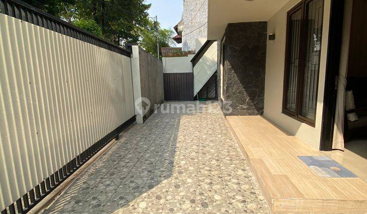 Rumah Semi Furnished Dengan Paviliun Kebayoran Baru Jakarta Selatan 2