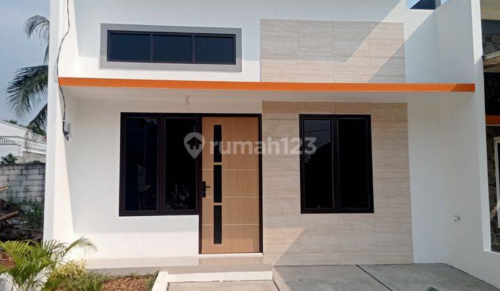 Di jual Rumah, lokasi strategis. Legalitas SHM. Dalam komplek   1