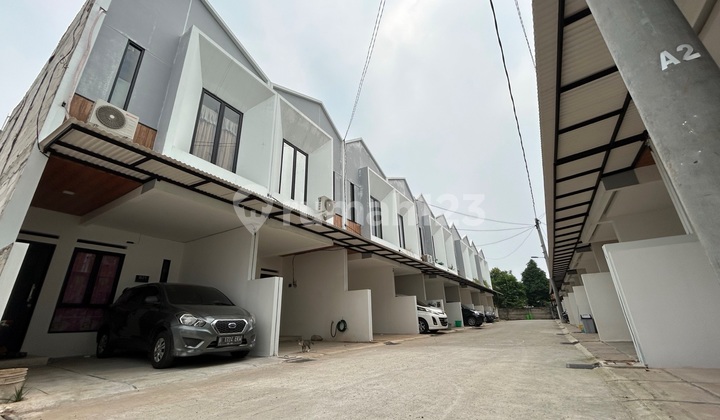 Dijual Rumah 2 Lantai di Cilodong 2