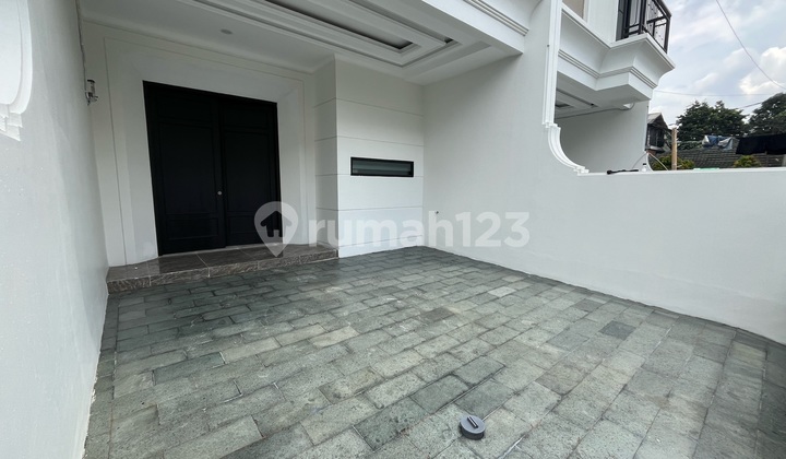 Dijual Rumah 2 Lantai Siap Huni Jl Kartini Depok | SHM | 3Kt 3Km Dijual Rumah 2 Lantai Siap Huni Jl Kartini Depok | SHM | 3Kt 3Km