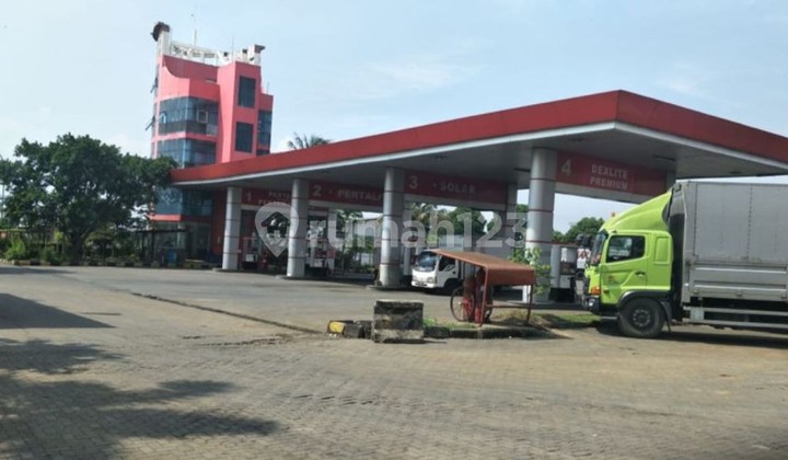 Ready-to-Use Land and Building, Former Gas Station, Cheap Location in Bandung