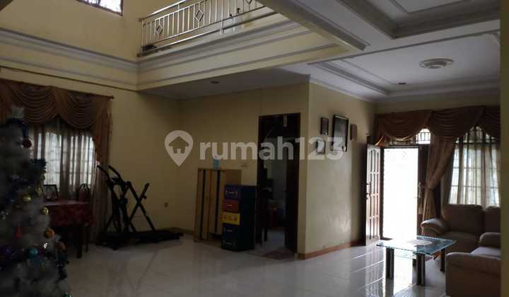 Rumah Bagus Semi Furnished Lokasi di Desa Pangkalan, Teluk Naga, Tangerang