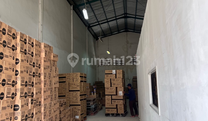 Daan Mogot Bizpark Warehouse, Good and Ready to Use Daan Mogot Bizpark Warehouse, Good and Ready to Use