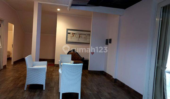 Rumah di Senayan Kebayoran Jakarta Selatan Bagus Dan Siap Pakai 26