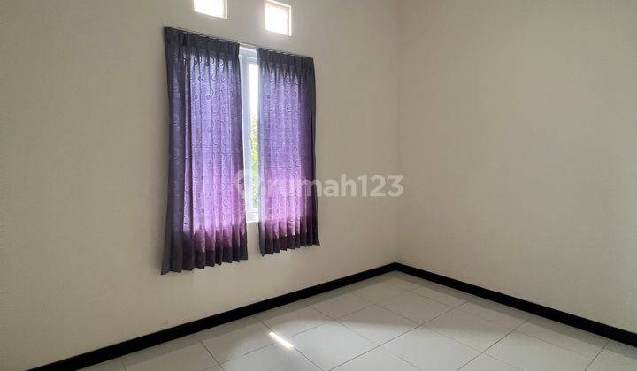 Rumah villa Tanan Bandara 2 Lantai Hook Bagus Dan Siap Pakai 3