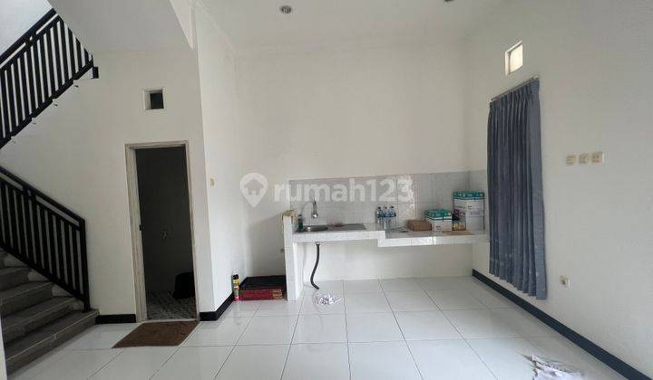 Rumah villa Tanan Bandara 2 Lantai Hook Bagus Dan Siap Pakai 9