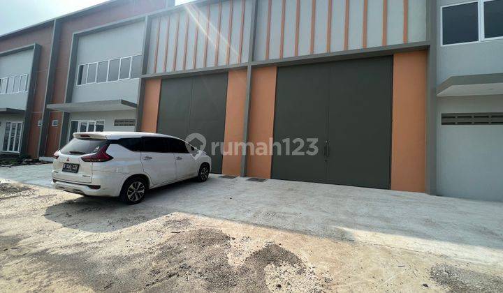 Gudang Laksana Businis Park Bagus Dan Baru Akses Kontainer 40 Feet Izin Industri  Lingkungan Nyaman 1