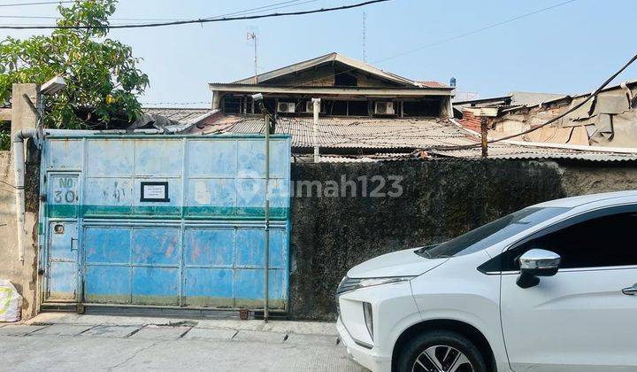 Gudang Murah di Jalan Berdikari, Cengkareng, Jakarta Barat 2