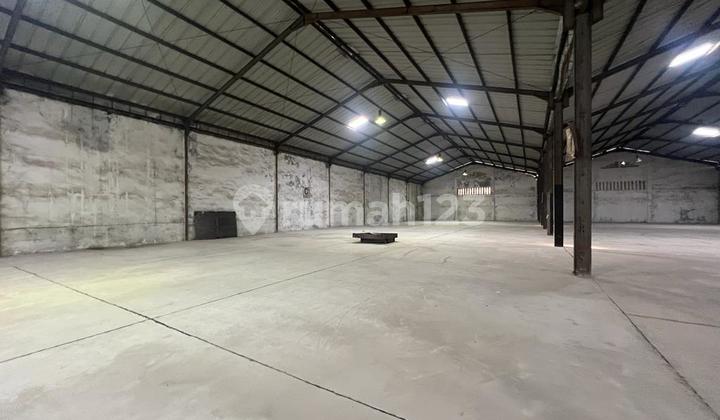 Available 3 Warehouse Units in Pantai Indah Dadap, Tangerang Available 3 Warehouse Units in Pantai Indah Dadap, Tangerang