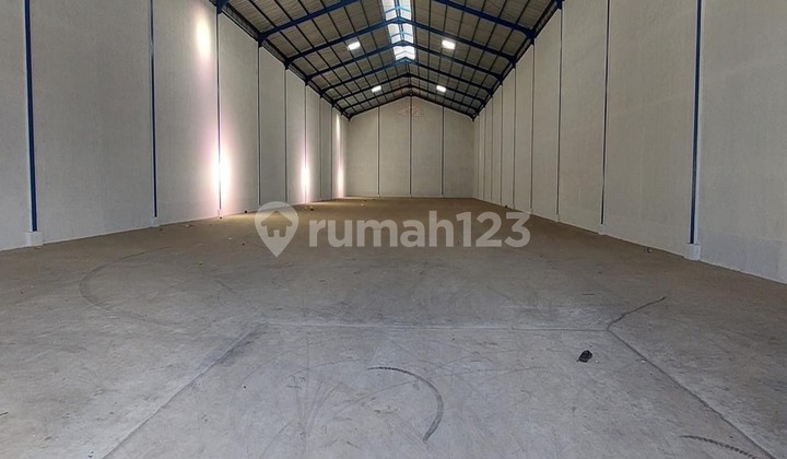 Gudang pantai indah dadap Brand New bagus rapi dan siap pakai bebas kepala kuli bebas preman akses kontainer 40 feet